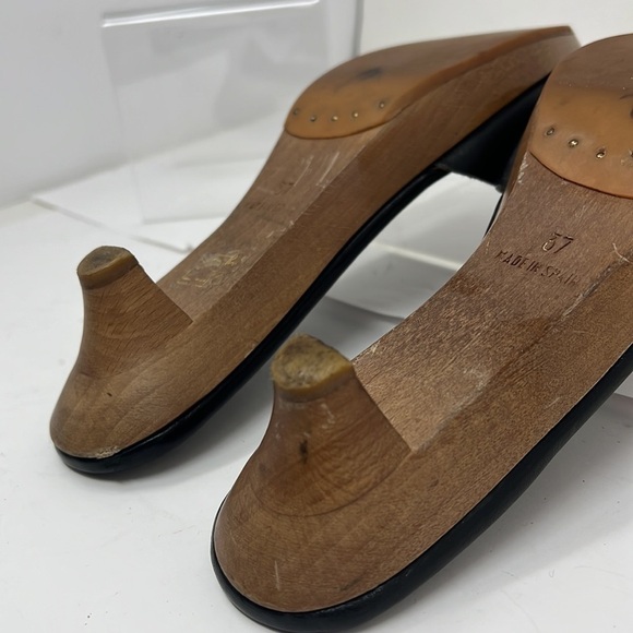 Yves Saint Laurent Sz 37 Black Leather Wood Low Heel Slide Sandals - Picture 6 of 9